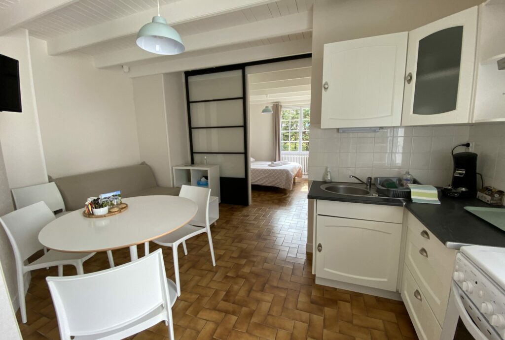 Chambre La Guittière cuisine 2