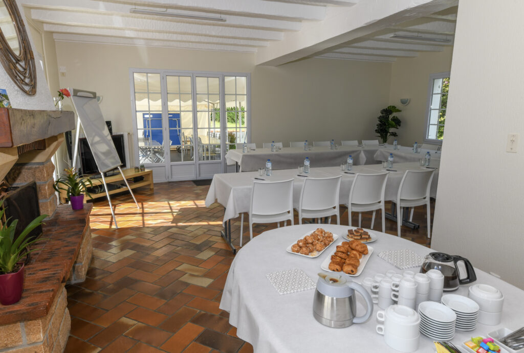Séminaire Salle de travail ou de réception